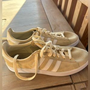 Adidas Campus.  Mens US 8